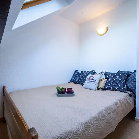 4 Pers, St Lary, Animaux Acceptes - Fr-1-296-456 Daire *