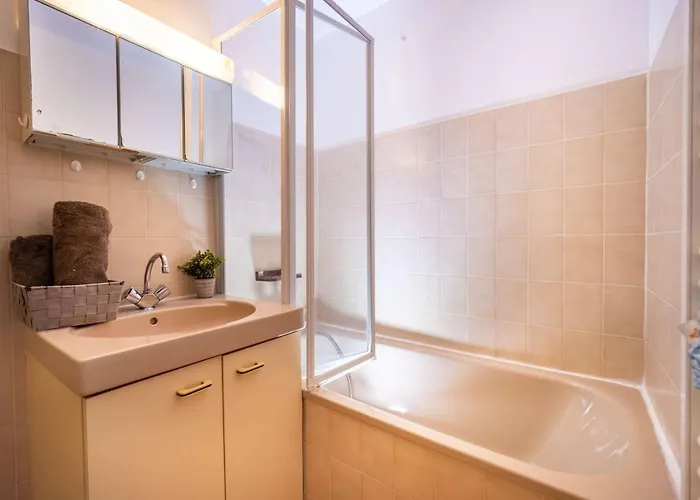 4 Pers, St Lary, Animaux Acceptes - Fr-1-296-456 Lejlighed